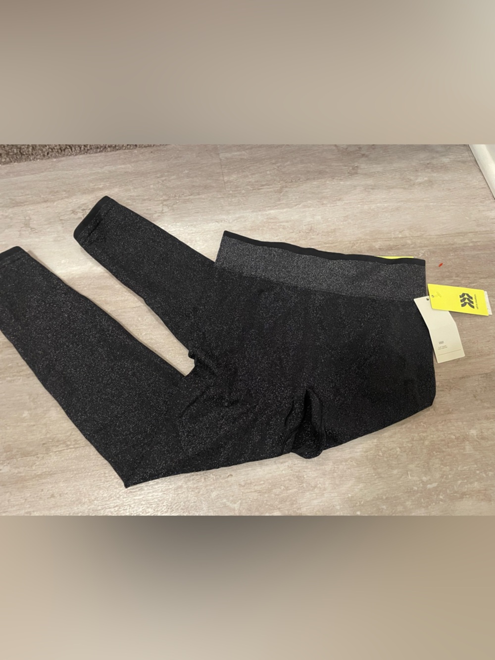 NWT - all in motion - Girls Size L (10/12) Black Sparkle Leggings